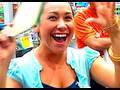 AWESOME COSTCO GIRL!!! (10/15/09-225)