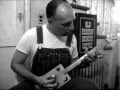 How to Play 3 String Cigar Box Guitar Part 2 / CD 6 / Moveable Chord Method / Exploring Fretless CBG