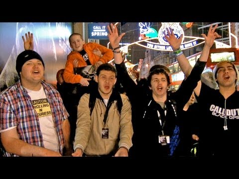 black ops II launch - Subscribe for the GIVEAWAY - http://bit.ly/UlEW1k Buy Black Ops 2 Care Package - http://amzn.to/QClVvD Buy Black Ops 2 Hardened Edition - http://amzn.to/UfXC...