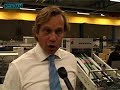 Rascha Peper op bezoek bij drukkerij