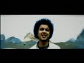 kryptonite - written by guy sebastian and beau dozier and is the second single from guy's second studio album, beautiful life. released  november 2004
clip is hard to find, no-one seems to have it anymore.