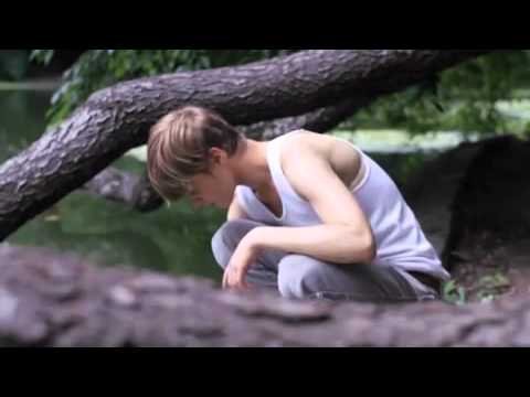 facilities - Flight Facilities - Crave you Feat. Giselle http://youtube.com/user/D3SuicideRoom.