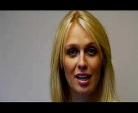 Next Top Model® CariDee English ...