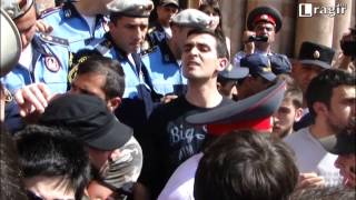 Ցուցարարները պահանջում էին վարչապետին