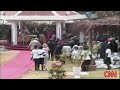 Raw footage:Bush and his new dance Raw footage:Bush and his new dance