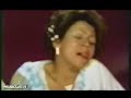 1947年的11月8日，於芝加哥出生的蜜妮萊普頓(Minnie Riperton)，自幼學習聲樂、戲劇與舞蹈。雖然有兩首單曲「Amen」和「Lady Jane」在FM地下電台大受歡迎，但是未能得到主流市場的青睞，因此她又開始尋求獨力發展的可能，她丈夫的李察魯道夫（Richard Rudolph）協助之下，於1970年推出了首張個人專輯「Come to My Garden」，可惜仍然是叫好不叫座，沒有獲得商業上的成功。在1974年，發表第一首單曲「Reasons」沒有受到太多注意，但是第二首單曲，由她和丈夫共同譜寫的「Loving You」卻獲得了爆炸性的成功，於1975年1月首度進榜，11個星期後奪得了全美的冠軍，也讓全球歌迷注意到了這個驚人的美聲。只可惜，她就在1976年就發覺自己罹患了乳癌。1978年，在錄製專輯「Minnie」的時候，她的癌細胞已經擴散到淋巴腺。在1979年7月12日病逝於洛杉磯，年僅31歲。在她過世之後，唱片公司把她生前沒有發表過的錄音，加上了重新的編曲與和聲，命名為「Love Lives Forever」推出，為世人留下了永恆的懷念。