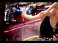 Cantora Pink � atacada por inseto madito em show