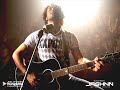 Enjoy this beautiful song from the movie Jashnn called Main Chala. I recommend everyone to go see this movie.
