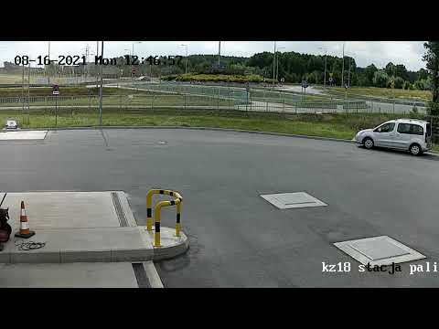 Skok przez rondo w Nowej Soli