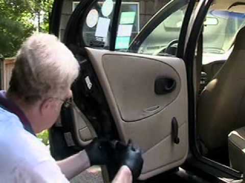 1997 Saturn Rear Door Lock Latch Repair v2 2 0001