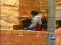 Shocking video: woman rescued from flood disaster in Rio, Brazil 2011 HD