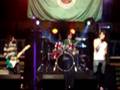 algunos hombres buenos en el palacio de deportes d santander