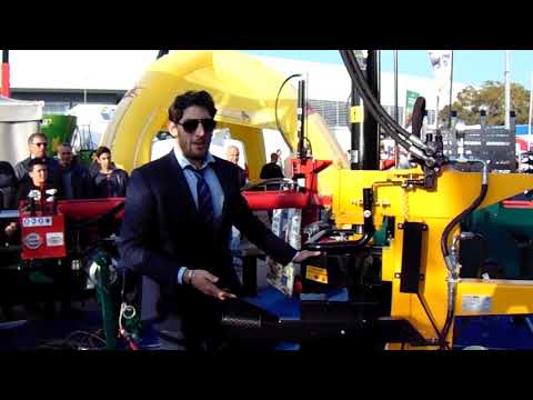 Dimostrazione Spaccalegna Mundial Vjmar da 15 ton. corsa 1000