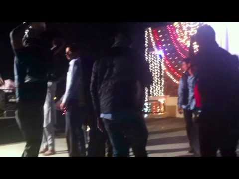 Punjabi Munde Dancing On Sad Songs