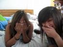 2 girls 1 finger reaction