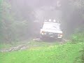 4x4 guate blanqui en bosque de bambú