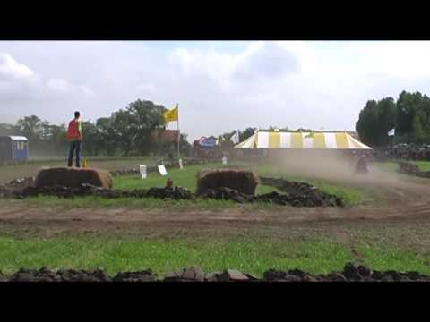 dating hellevoetsluis. Grasmaaier race Hellevoetsluis 02-05-09. Ik wist niet dat een grasmaaier zo 