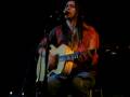 videos de Jason Castro singing Love Uncompromised