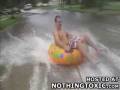 videos de Street Tubing Moron