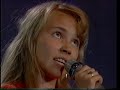 TIINA ITKONEN - Hassu tyttö TIINA ITKONEN - Hassu tyttö