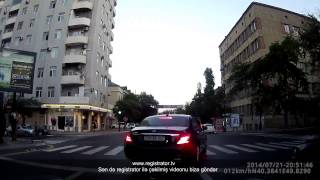 90 AA 307 qanunsuz dönmə əməliyyatı edir