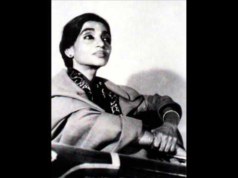 dipali - Bengali Raagpradhan (Raga Maru-Bihaag) Shilpi: Dipali Nag Kotha: Himen Naskar Sur: Dipali Nag.