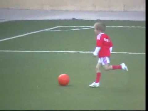 YOANN um pequeno fenomeno no S.L.B