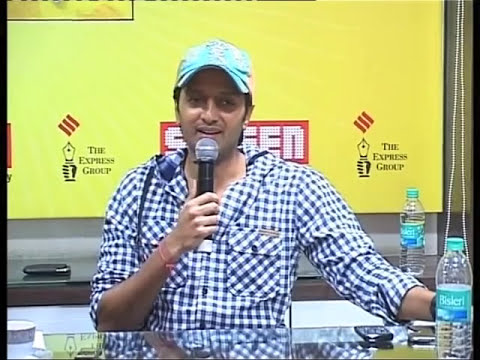 Riteish Deshmukh shows how to act like Genelia D'Souza - Screen Chatroom