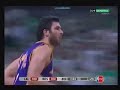 TRAVEL!!! 3 steps for a wide open dunk by Radmanovic