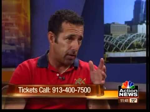 Rich Vos shares some laughs