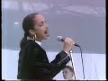 sade-why-cant-we-live-together-live-aid-85.html