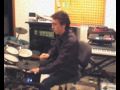 myself playing a terrific song by niacin (john novello, billy sheehan, dennis chambers).

john, billy & dennis, please forgive me for killing this masterpiece!!!!
i'm not a 