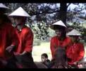 la f�te du poney-club � guitres (33) 
le 24 juin 2007 avec bertrand habill� en chinois