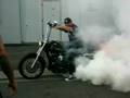 Bad ass Burn out on my 06 stock Street Bob