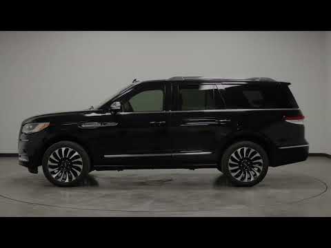 Used 2023 Infinite Black Metallic Clearcoat Lincoln Black Label image 1