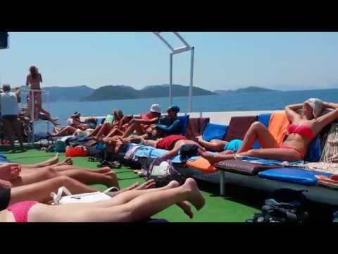 Watch Boat Trip Dailymotion Songs