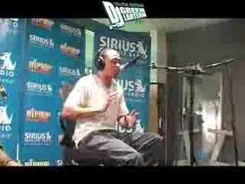 cory gunz - Cory gunz facebook fangroup: http://www.facebook.com/group.php?gid=185243530622 Just another legendary freestyle from Cory gunz DJ Green Lantern Presents Cor...