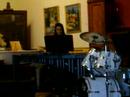 prescillia nous joue un petit morceau de xylophone