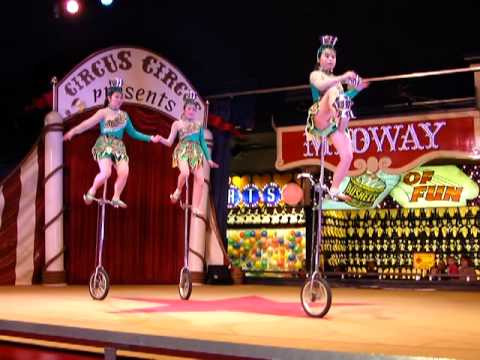 circus acrobats