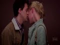 Gizzie - Elevator kiss