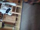 olivers f�rste latterkrampe