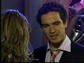 Mia y miguel en la fiesta
