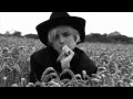 Ben Weller's film starring Agyness Deyn / Twin 5