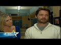 watch in hq! all rights reserved to access hollywood and the cw. i do not own anything! jason priestley directs jennie garth and cast of new 90210 1-24-2009 transcript: jason priestley: the show stands on its own, and i think, i think that, i think that if they keep bringing back characters from the old show, it just gonna, muddy the waters. reporter: and thats why when 90210 producers approached jason priestley about the show, he only agreed to direct and not return as brandon. jason (directing): and, action! reporter: over the years, priestley has built a steady and impressive resume of directing credit. but, that didnt stop his beverly hills, 90210 pal, jennie garth (aka kelly taylor) from trying to change his mind about joining her on the cw redux reporter: you have no inkling? none, whatsoever to come back jason/jennie (same time): no/ you just jennie: you do, because i saw you, when we were in that scene you stood right next to me just like old timeslike you wanted to be in it. i could tell. (jason laughs) reporter: they sort of kind of wrote you out when they gave uh, her son (jason: right) dylan, as the dad jason: right, right, so you know, so look, you know, so reporter: do you feel slided? [jason: you knowiab (about to say absolutely)] jennie: i think we can do a paternity test (bites nail) like one of those dna things (jasons reaction is classic ) reporter: priestleys not the only actor taking a spin behind the lens