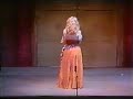 la fanciulla che campava di vento. musical di tony cucchiara - 1985. con pippo pattavina, anna arazzini, camillo mascolino, orazio torrisi, vito meli, anna malvica, alessandra costanzo, matilde piana, saro coniglione, roberto lombardo, nadia perciabosco, melita poma, turi scalia.regia:armando pugliese
arrangiamenti ed orchestrazioni musicali:
antonio sinagra
scene : silvia polidori
costumi:giuseppe andolfo
coreografie : silvana lo giudice-produzione cooperativa alfa