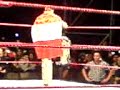 Shawn Michaels con la bandera peruana