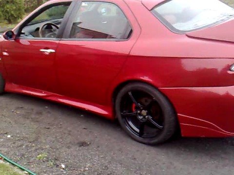 Alfa Romeo 156 Tuning :: Hier mal ein Schmuckstück für alle Alfa Romeo Fans! Schöner Bodykit und edler, feuerroter Lack. Alfa Romeo 156 Tuning - Hier mal ein Schmuckstück für alle Alfa Romeo Fans! Schöner Bodykit und edler, feuerroter Lack.