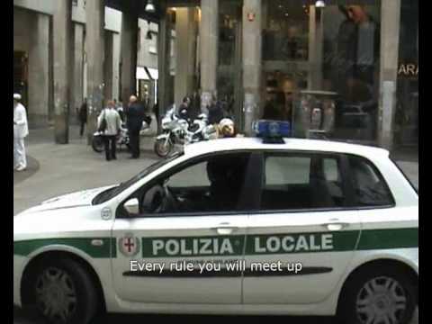 Free Hugs in Milan 22.10.06- Italy ...