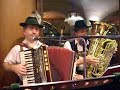 Blaskapelle Hofdorfer Buam in hofbrauhaus in Munich