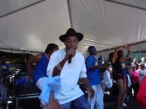 Ronnie McIntosh - Ent